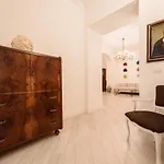 Palazzo Dello Spagnolo * Naples