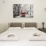 Apartment Palazzo Dello Spagnolo Naples