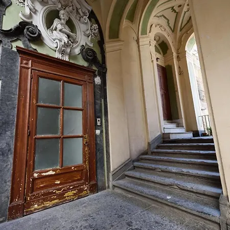 Palazzo Dello Spagnolo Apartmán Neapol