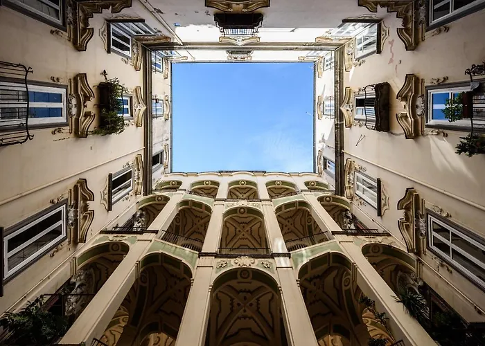 Palazzo Dello Spagnolo * ナポリ