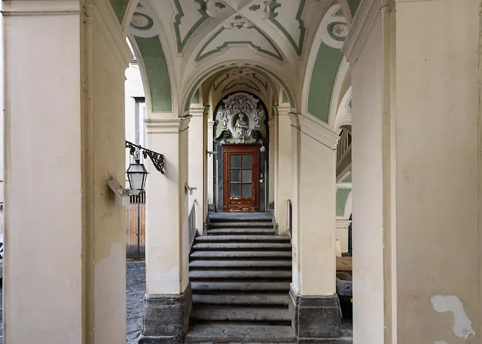 Palazzo Dello Spagnolo * ナポリ