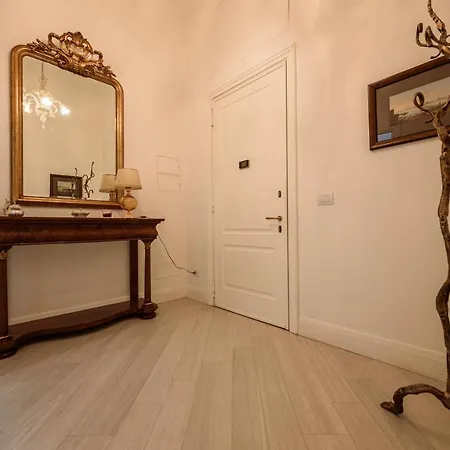 Palazzo Dello Spagnolo Apartment